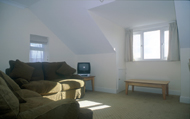 Apartment 11 (Third Floor) Lounge